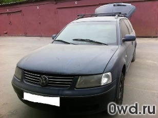 Битый автомобиль Volkswagen Passat