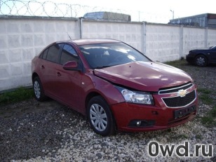 Битый автомобиль Chevrolet Cruze