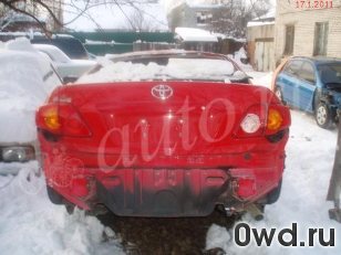 Битый автомобиль Toyota Corolla