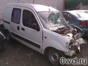 Битый автомобиль Renault Kangoo