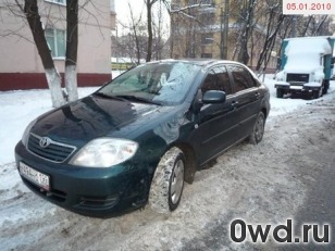 Битый автомобиль Toyota Corolla