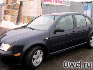 Битый автомобиль Volkswagen Jetta