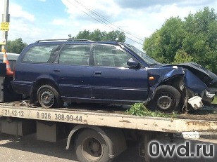 Битый автомобиль Nissan Primera Wagon