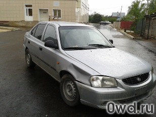 Битый автомобиль Hyundai Accent