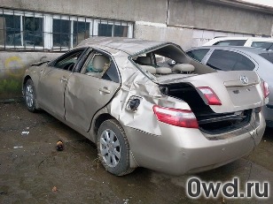 Битый автомобиль Toyota Camry