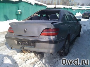 Битый автомобиль Peugeot 406