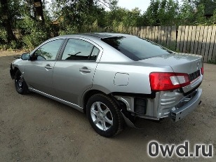 Битый автомобиль Mitsubishi Galant