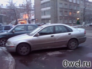 Битый автомобиль Volvo S40