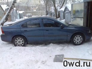 Битый автомобиль Volvo S60