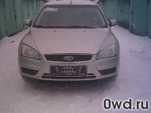 Битый автомобиль Ford Focus