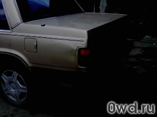 Битый автомобиль Volvo 760