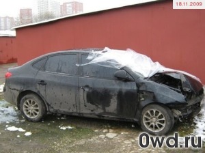 Битый автомобиль Hyundai Elantra