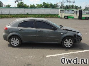 Битый автомобиль Chevrolet Lacetti