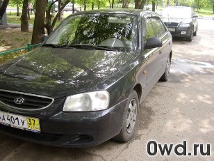 Битый автомобиль Hyundai Accent