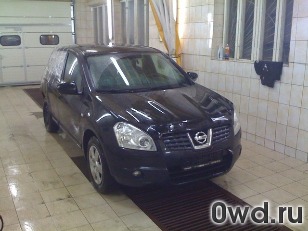 Битый автомобиль Nissan Qashqai