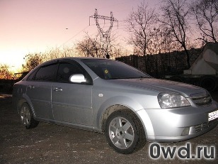 Битый автомобиль Chevrolet Lacetti