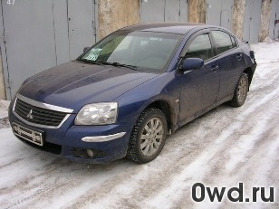 Битый автомобиль Mitsubishi Galant