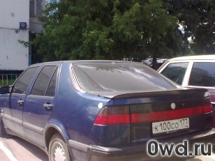 Битый автомобиль Saab 9000