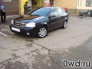 Битый автомобиль Chevrolet Lacetti