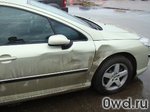 Битый автомобиль Peugeot 407