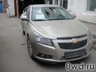 Битый автомобиль Chevrolet Cruze