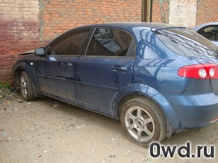 Битый автомобиль Chevrolet Lacetti