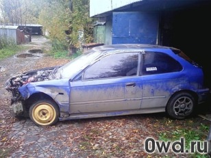 Битый автомобиль Honda Civic