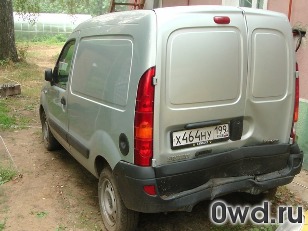 Битый автомобиль Renault Express