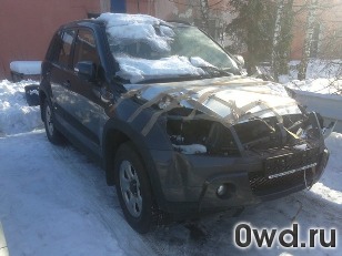 Битый автомобиль Suzuki Grand Vitara