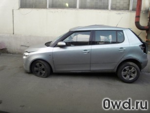 Битый автомобиль Skoda Fabia