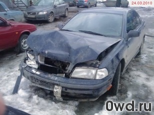 Битый автомобиль Volvo S40