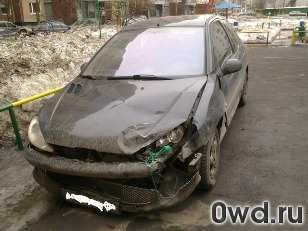 Битый автомобиль Peugeot 206