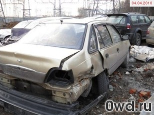 Битый автомобиль Daewoo Nexia