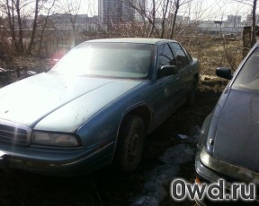 Битый автомобиль Buick Regal