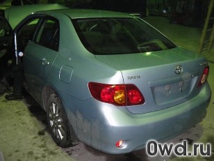 Битый автомобиль Toyota Corolla