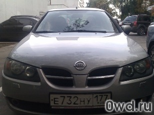 Битый автомобиль Nissan Almera