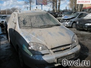 Битый автомобиль Chevrolet Rezzo