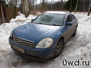 Битый автомобиль Nissan Teana