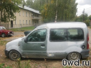 Битый автомобиль Renault Kangoo