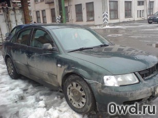 Битый автомобиль Volkswagen Passat