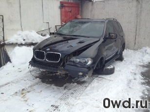 Битый автомобиль BMW X5