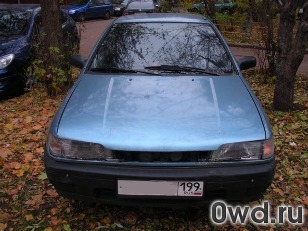 Битый автомобиль Nissan Sunny