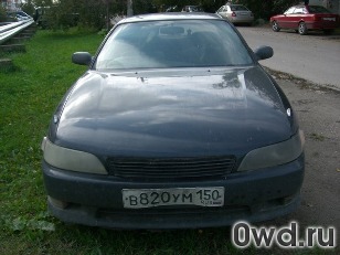 Битый автомобиль Toyota Mark II