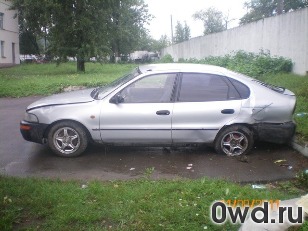 Битый автомобиль Toyota Corolla