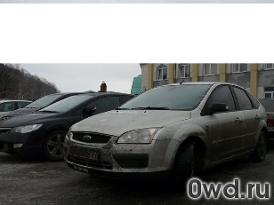 Битый автомобиль Ford Focus