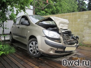 Битый автомобиль Hyundai Getz