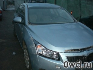 Битый автомобиль Chevrolet Cruze