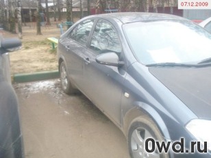 Битый автомобиль Nissan Primera