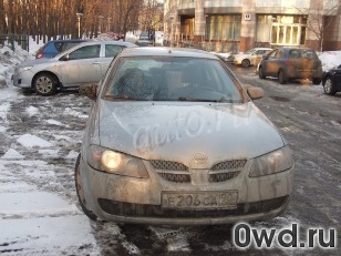 Битый автомобиль Nissan Almera