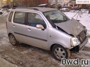 Битый автомобиль Opel Agila